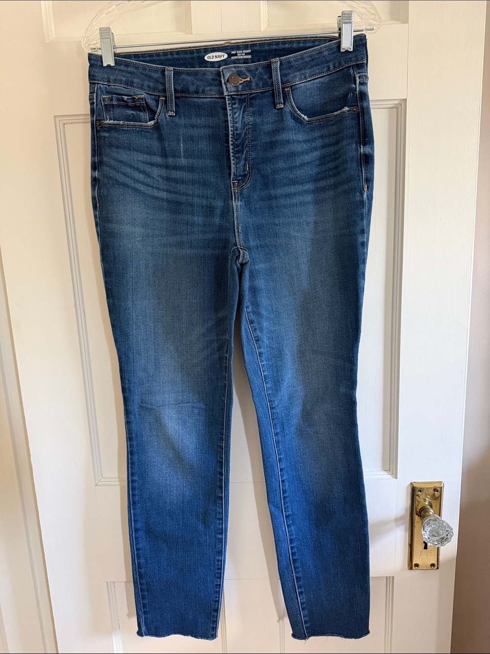👖Old Navy Pop Icon high rise secret slim pocket jeans. Size 8.